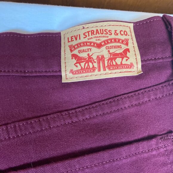 Levi's Classic Straight Stretch 10 Cotton Blend Red Jeans - Picture 8 of 8